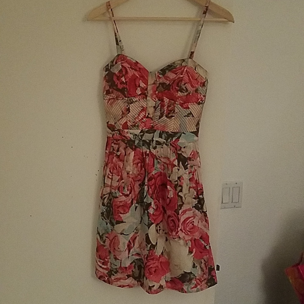 Jessica Simpson floral dress